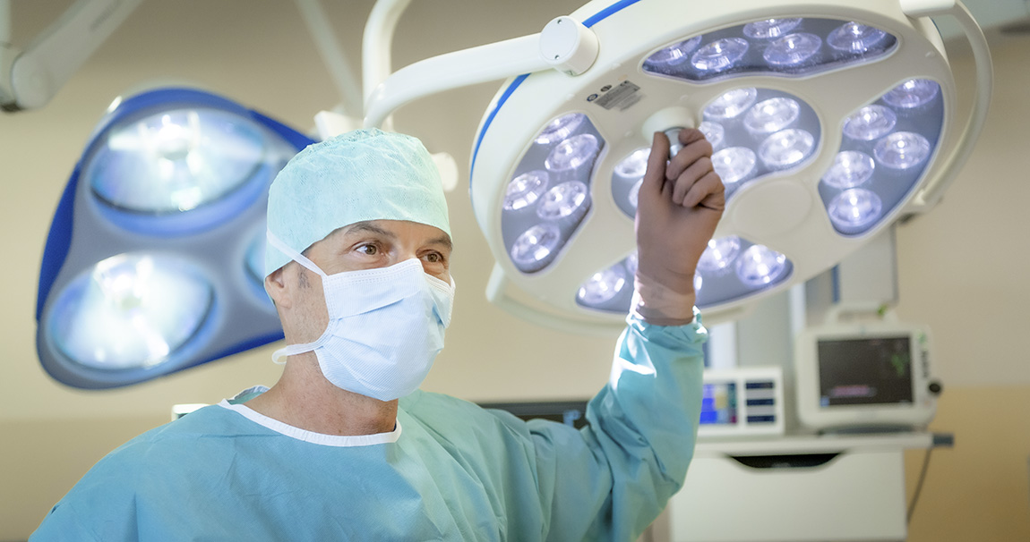 Dr. Christian Schrank: World-class facial surgery