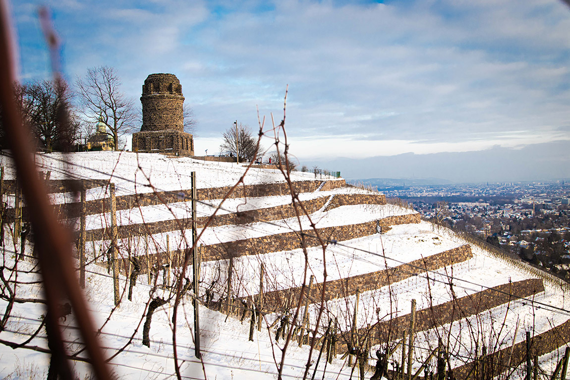 Bismarck tower in winter. Photo: Florian Kneffel | The frozen elixir