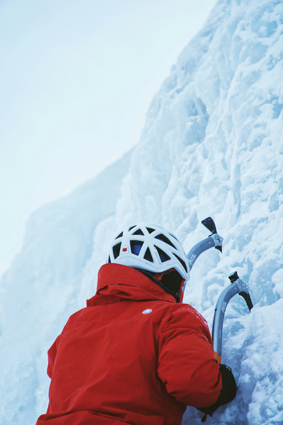 Ice climbing. Photo: Unsplash | A magical winter – Top 12 unusual things to do in winter in Germany