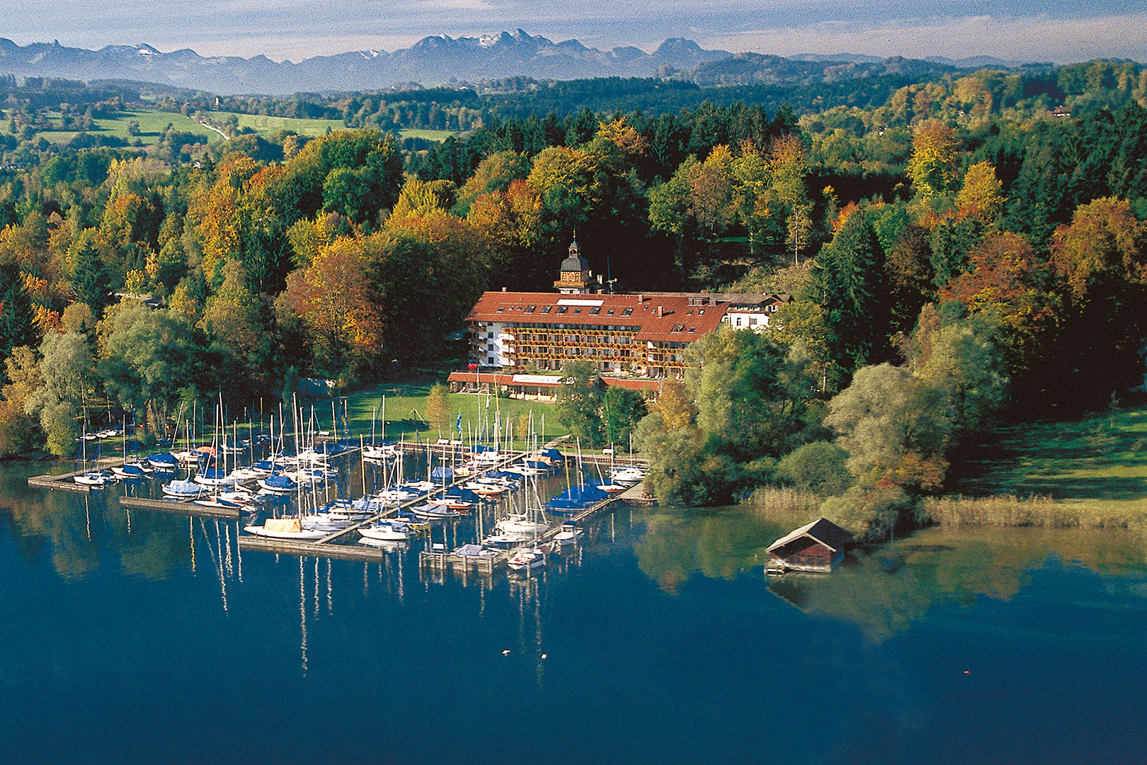 yacht hotel chiemsee germany