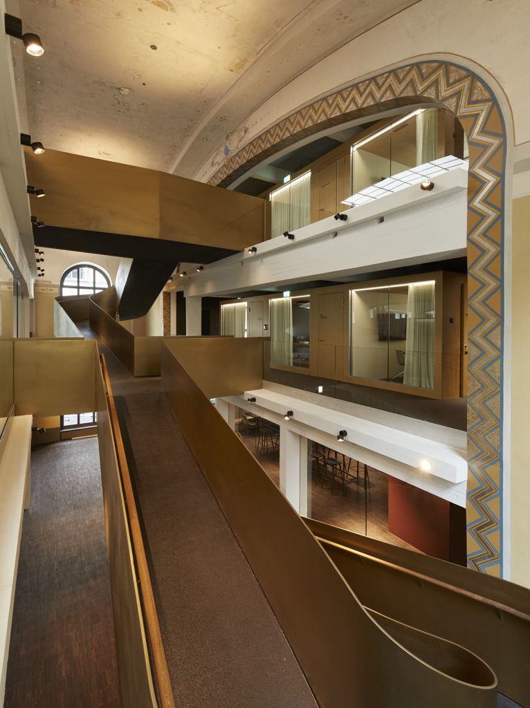 Oxid Architektur: INTO THE FUTURE WITH PRESERVATION