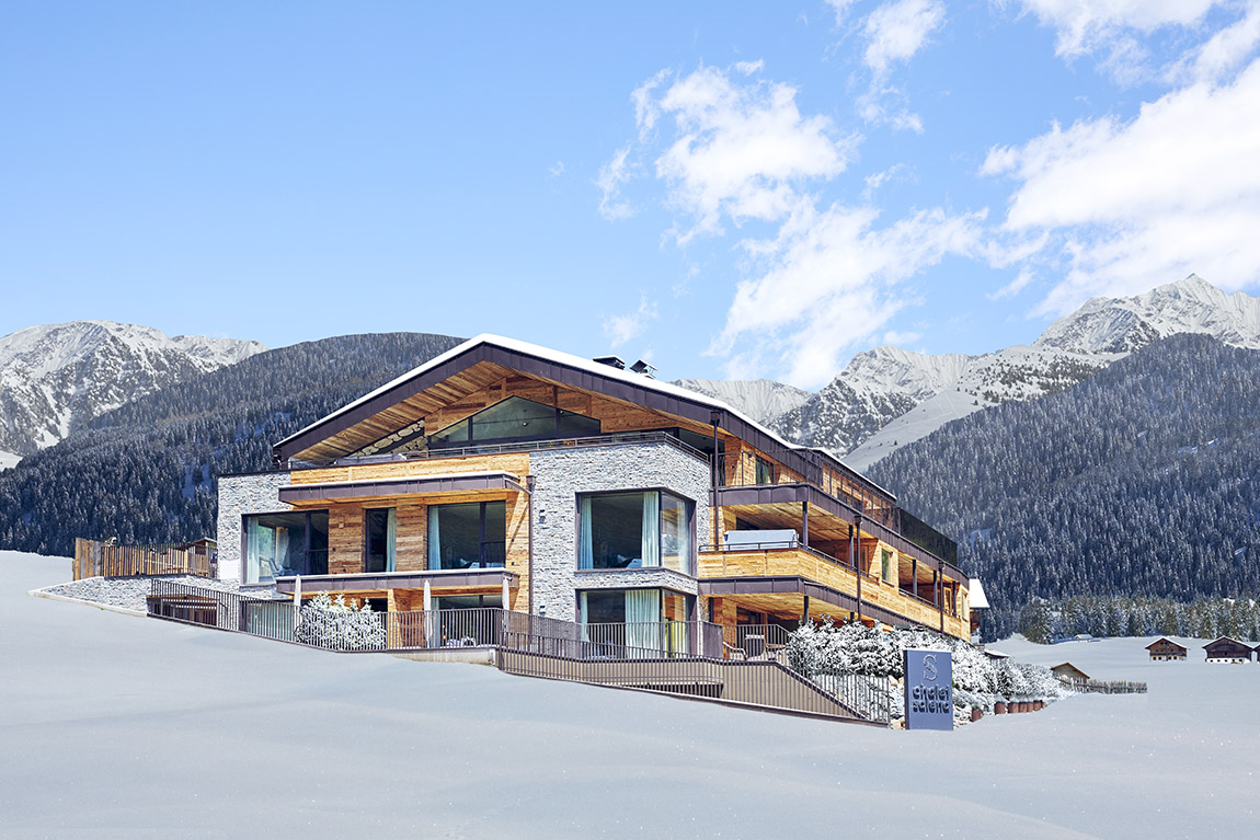 Chalet Salena: LUXURIOUS, EXCLUSIVE AND SURROUNDED BY STUNNING NATURE