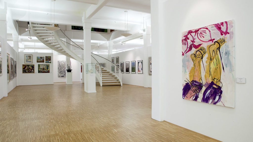 Galerie Noah and the Kunstmuseum Walter LIVELY AND PASSIONATE