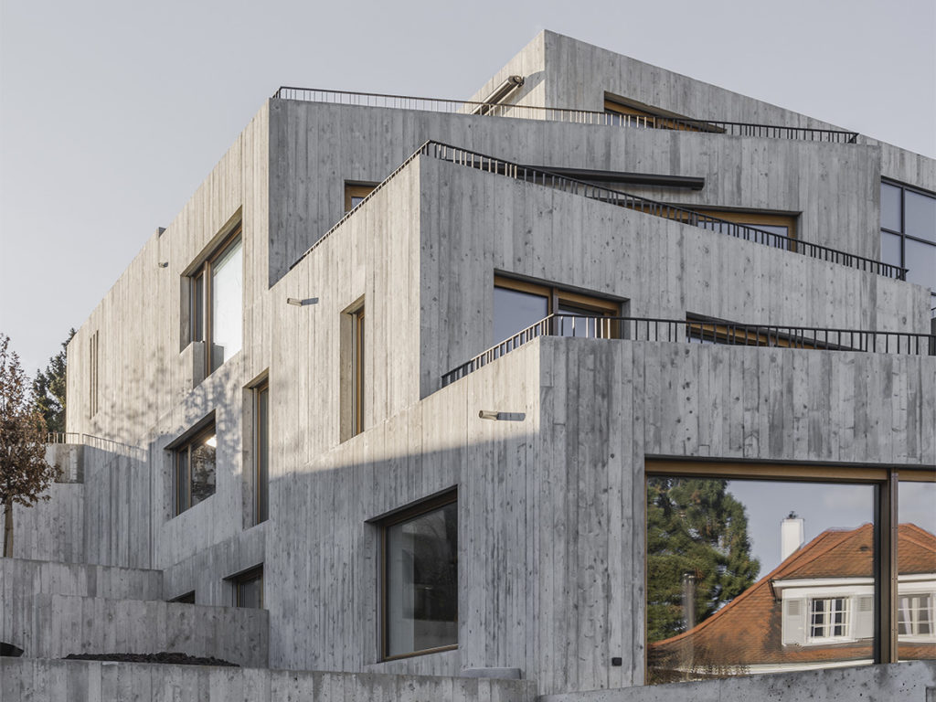 KOHLERSTRAUMANN: ARCHITECTURE IN MOTION: THE PIONEERS OF A NEW GENERATION