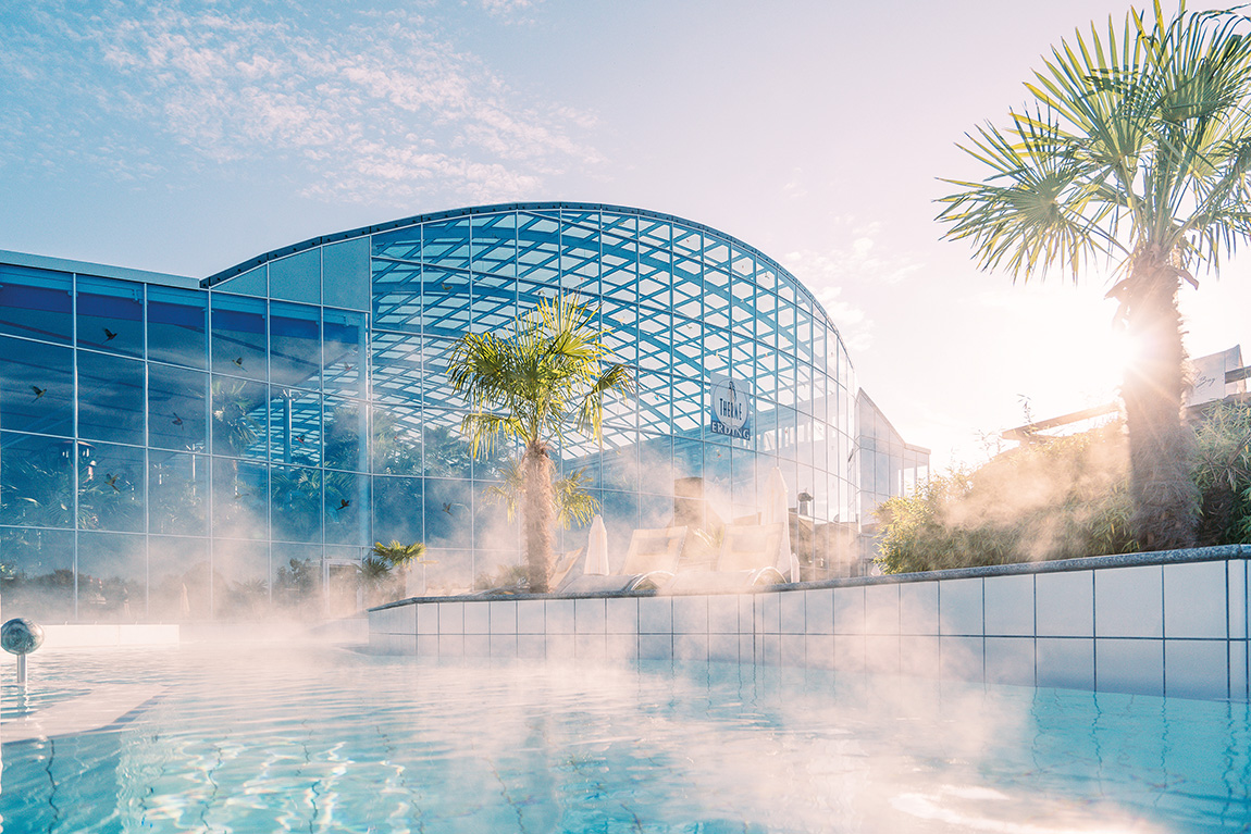 Hotel Victory & Therme Erding: Take a break under palm trees in central Bavaria