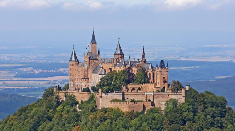 Hohenzollern Castle – history with a royal view