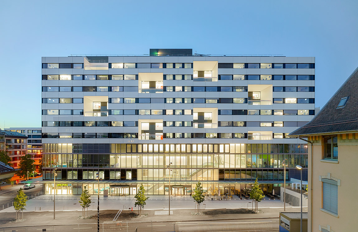 Extension of Geneva University Hospital (2007-2017) – with Brunet-Saunier, Jacques Lucan, Odile Seyler & Gerold Zimmerli. © Thomas Jantscher