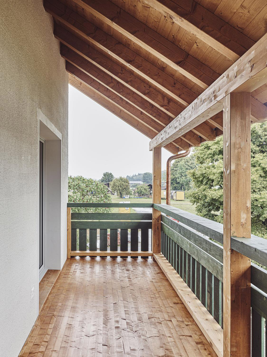 Arbeiterhaus – Geschützte Laube.