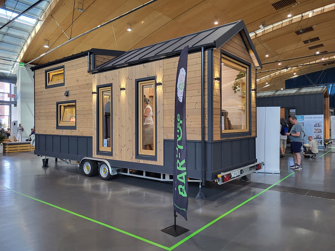 NEW HOUSING is the leading trade fair for tiny housing in German-speaking countries and Europe’s largest festival for tiny housing. Photo: Ginger Aschenbrenne