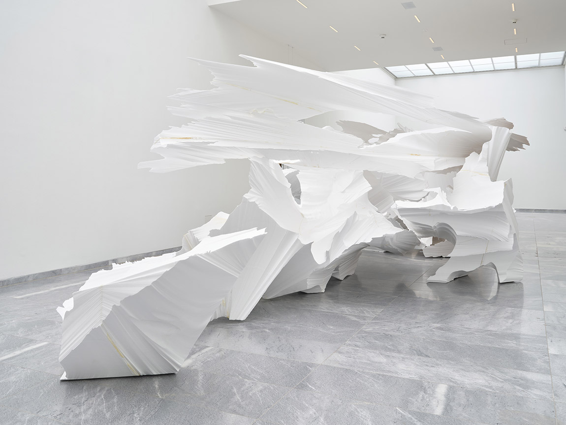 Exhibition view, Katharina Grosse, The Sprayed Dear. © VG Bild-Kunst, Bonn 2025 | KATHARINA GROSSE – THE SPRAYED DEAR art exhibition at Kunstgebäude Stuttgart