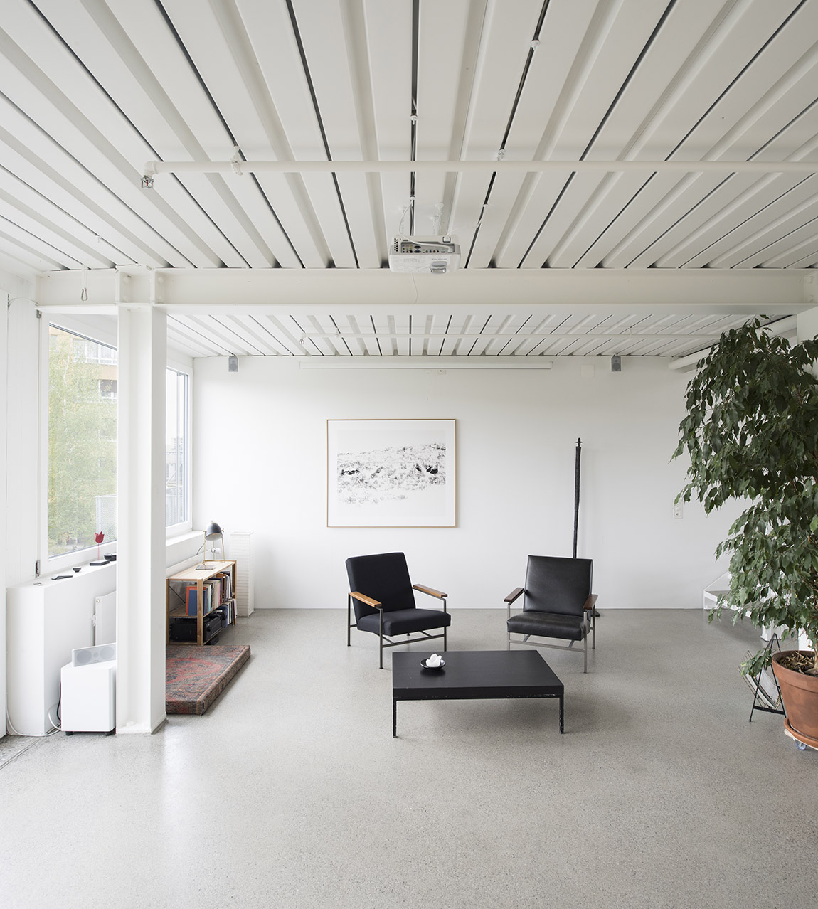  Residential and studio buildings Bahnstrasse 44, Bern 2018. Photo: Marco Frauchiger | HOLZHAUSEN ZWEIFEL ARCHITEKTEN - A new life for old buildings: architecture with sensitivity for grown structures