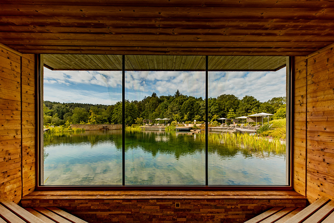 Panorama-Sauna. | Pfalzblick Wald Spa Resort - Wellness oasis in the heart of the Palatinate Forest