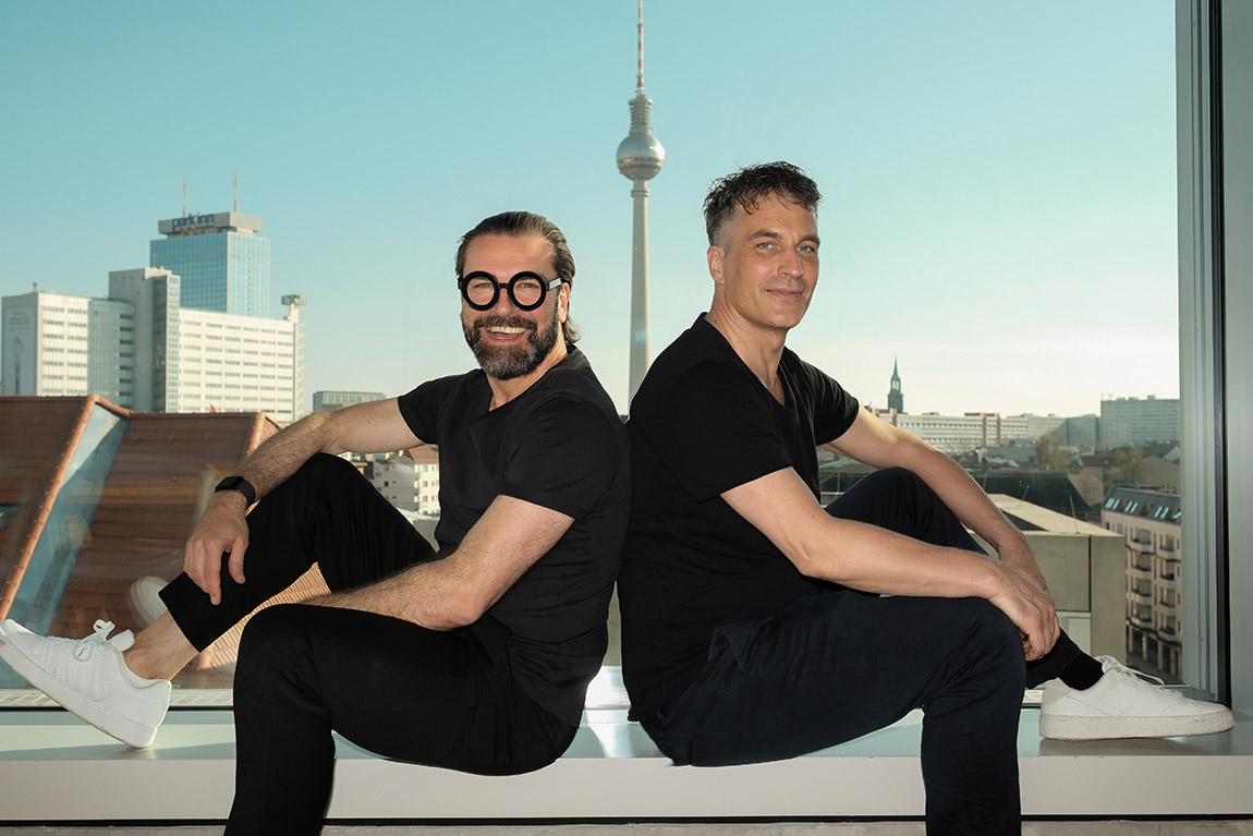 OOW-Gründer Sebastian Blancke und Mathis Malchow. Foto: Patrycia Lukas | OOW: Giving space to beauty