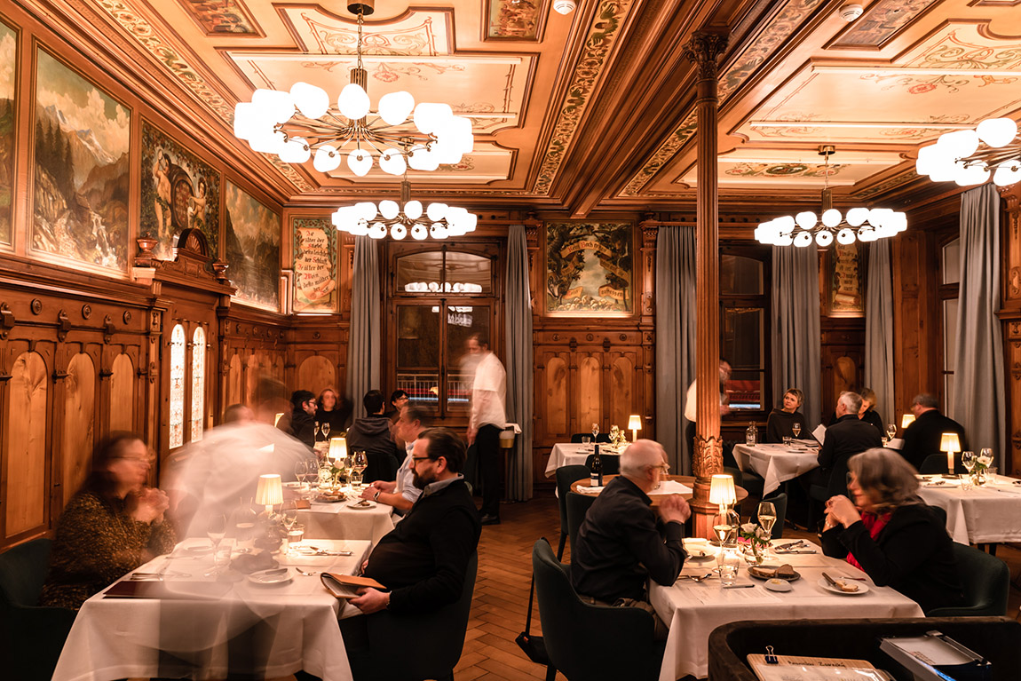 Traubensaal (fine dining). Foto: Roland Lichtensteiger Z | Gasthaus Traube: Discover Werdenberg… and linger at the Traube