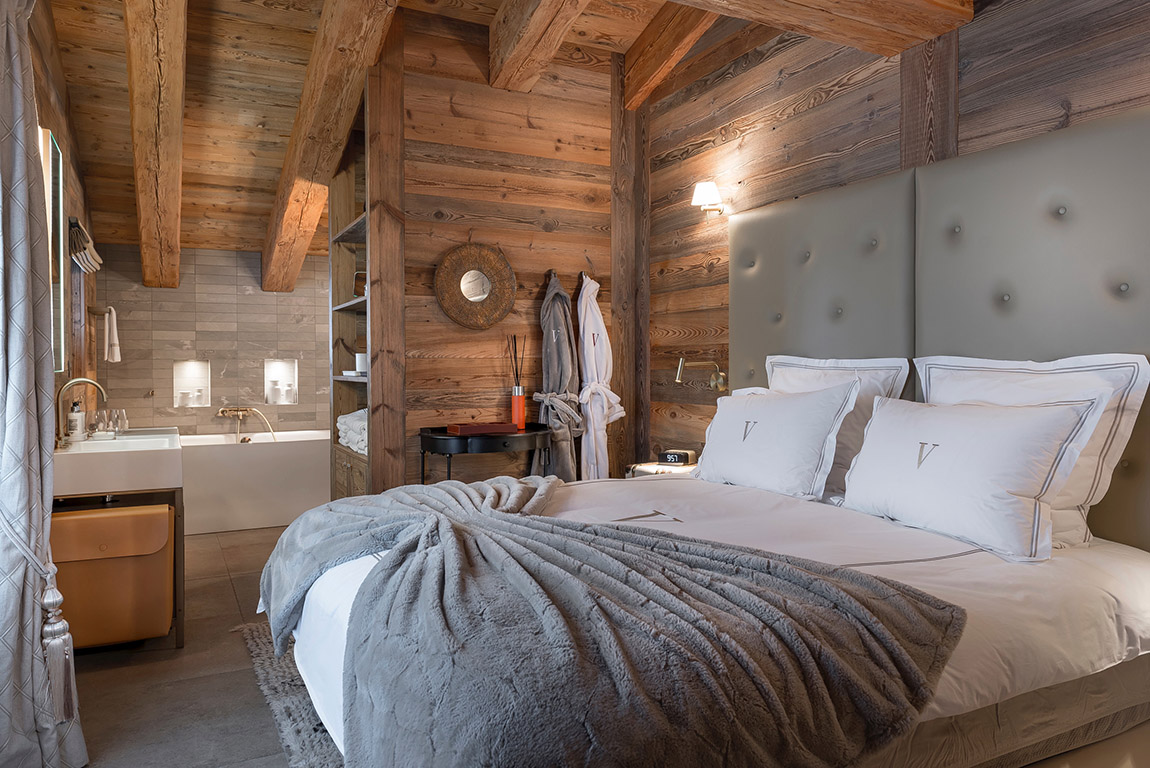 Master Bedroom. Foto: Flavio Ricci | Chalet V: A sanctuary of comfort and luxury