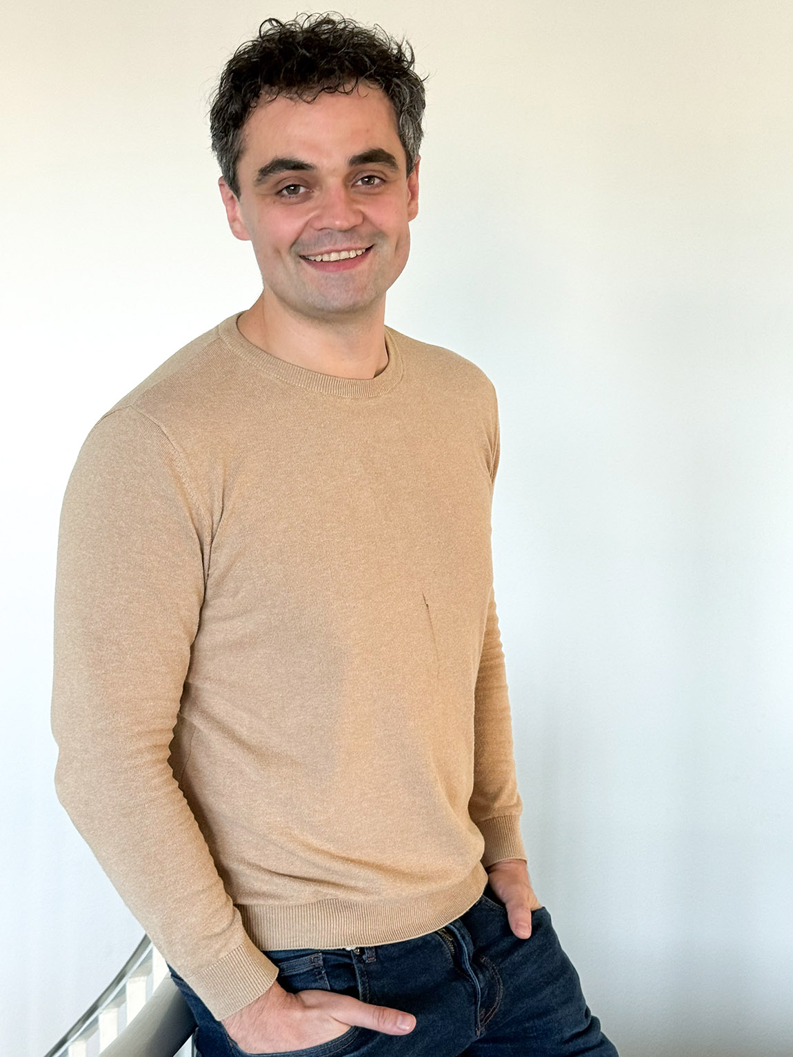 Dr. Andrii Chuzhykov. | JOBINKLUSION.CH – opportunities for all