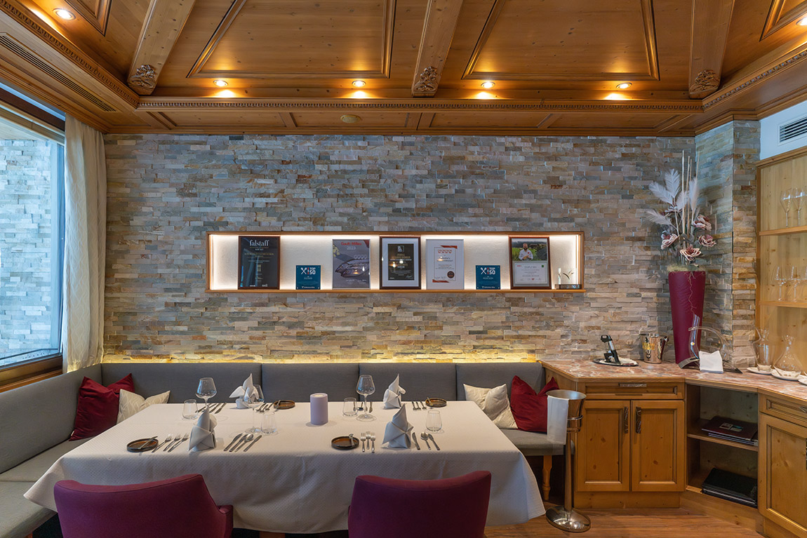 Welcome to Gründler’s Gourmet Stüberl