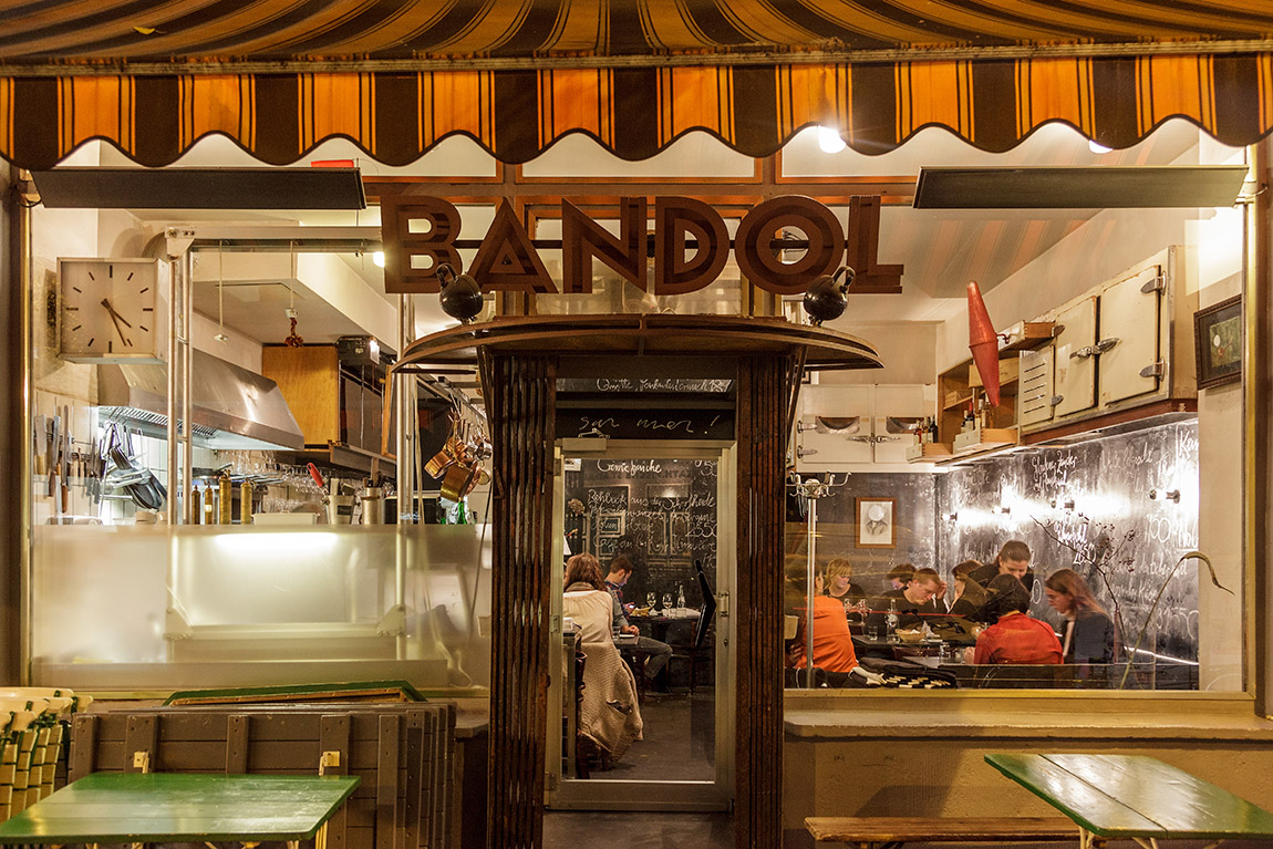 Berlin, Restaurant Bandol in Mitte. © visitBerlin, Photo: Pierre Adenis | Berlin Bites: International, green and innovative