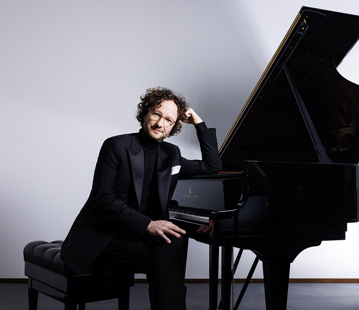 Martin Helmchen. | Martin Helmchen & Marie-Elisabeth Hecker: A perfectly imperfect balance: Of music, fame and family