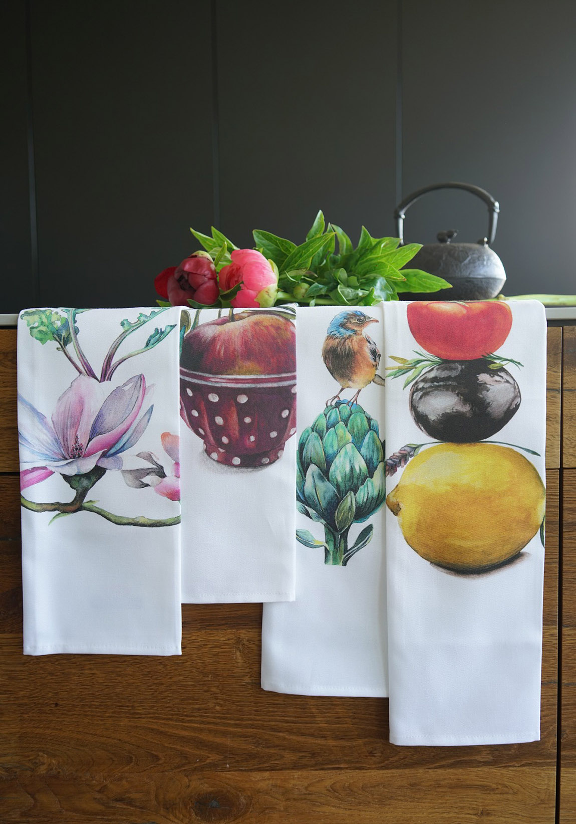 Tina Stamelou: Illustrating nature with a twist