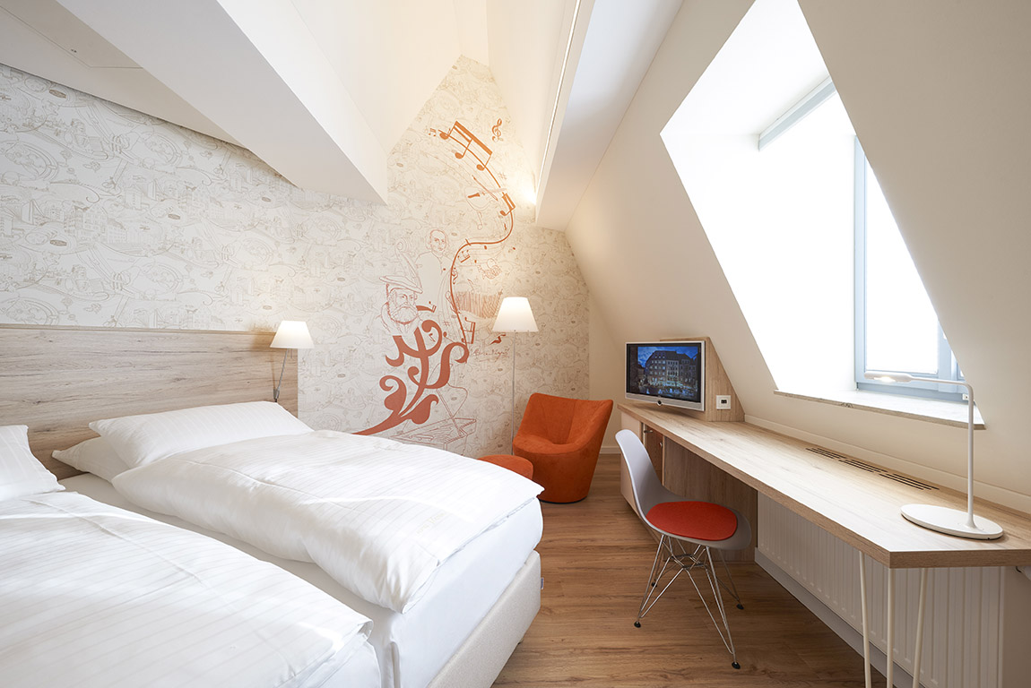 Zimmerbeispiel in der Kategorie „HochGefühl“. | Hotel VICTORIA: Tradition meets contemporary living in the heart of Nuremberg