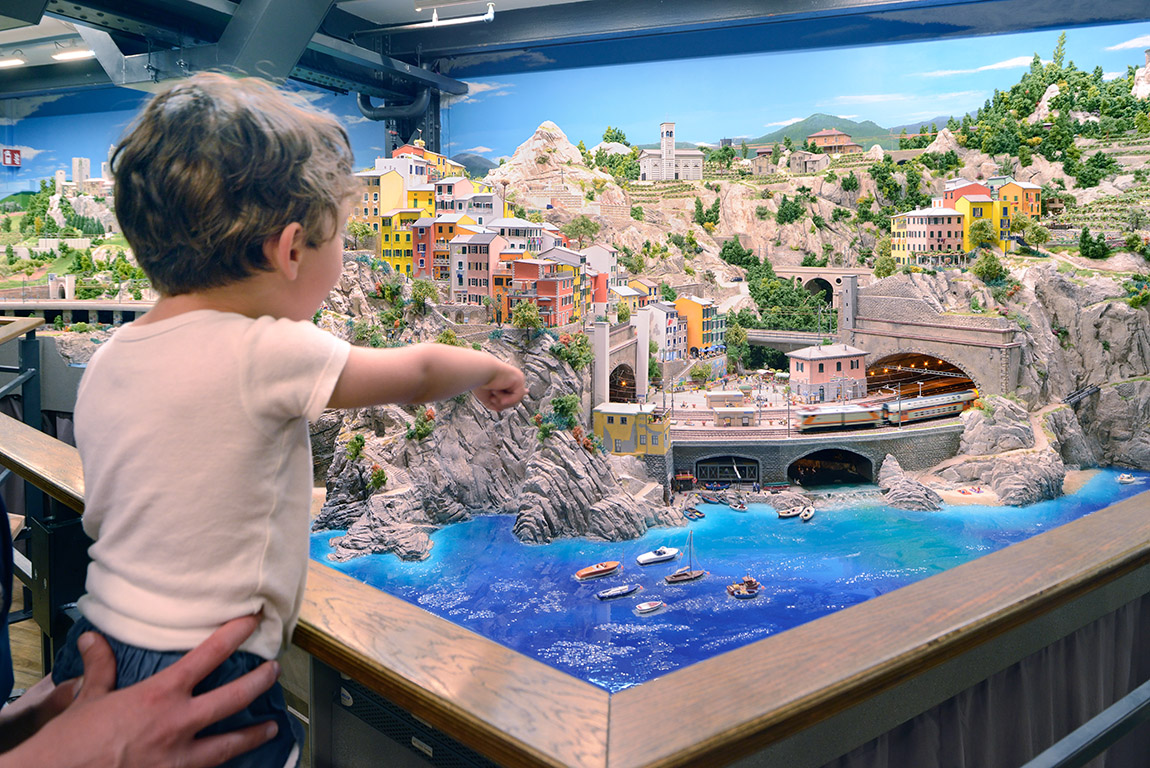 Miniatur Wunderland in Hamburg. Photo: DZT / Francesco Carovillano | Discover Germany together – Top five family-friendly travel in Germany