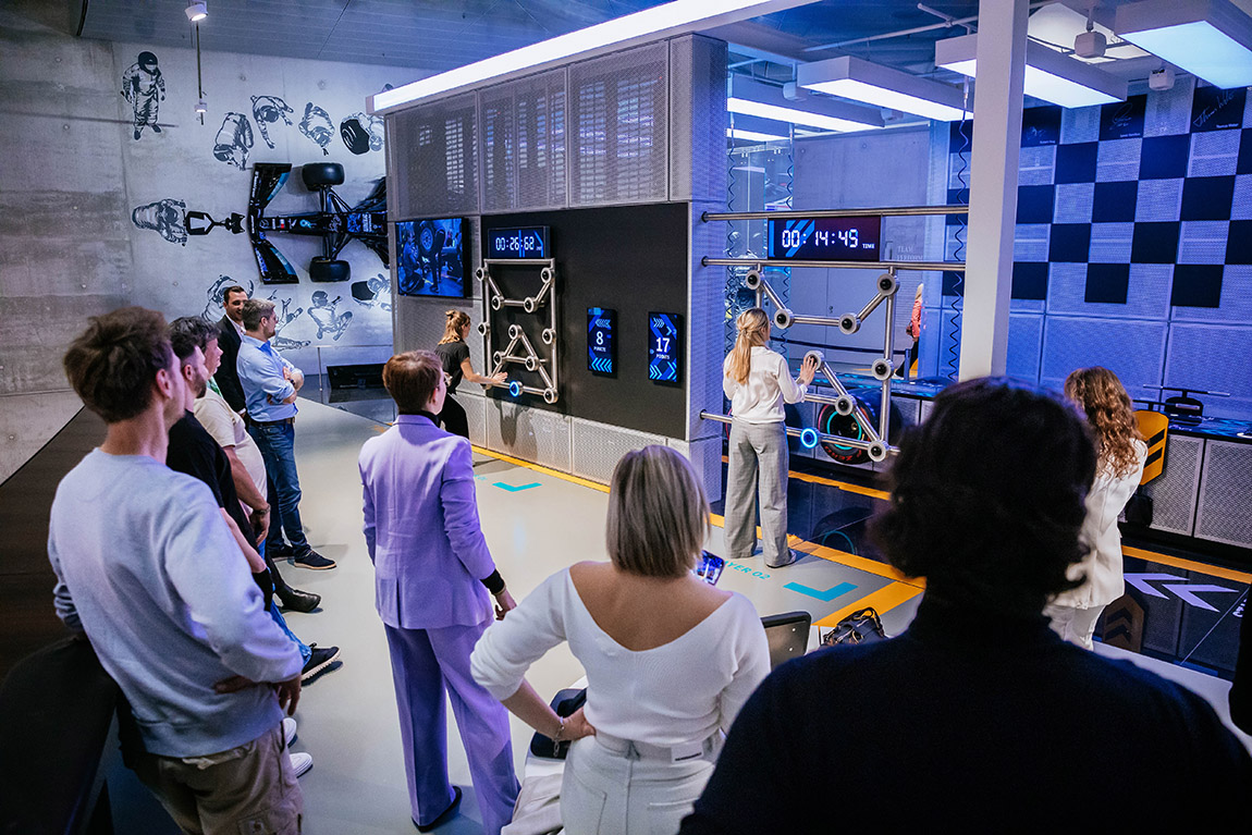 Experience innovation – 140 years of automotive history at the Mercedes-Benz Museum