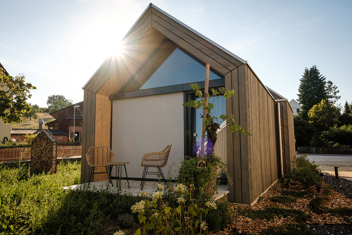 Weinfasshotel Rüedi: Staying in a real wine barrel