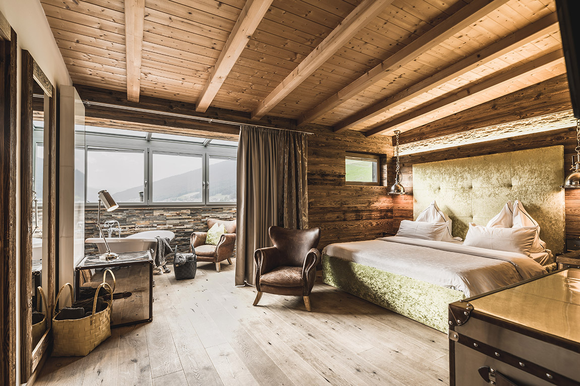 Alpin Garden Luxury Maison & SPA: A golden jewel in the heart of the Dolomites
