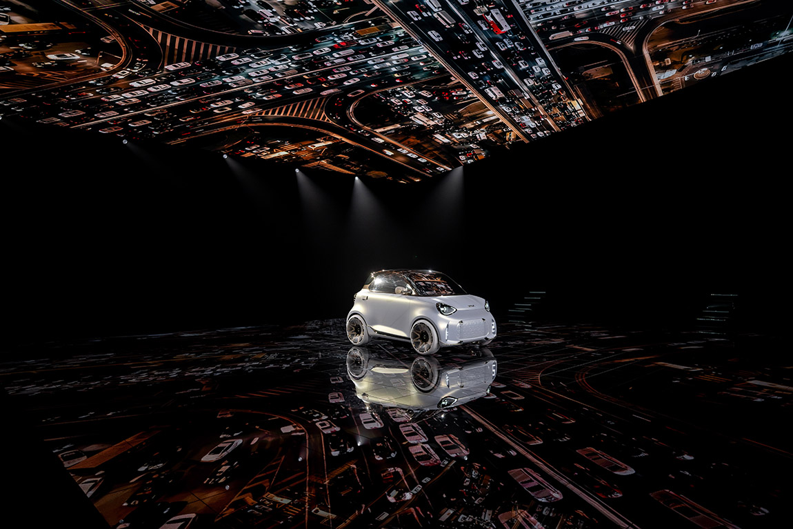 smart Concept #2: Ausblick auf die Neuinterpretation des ikonischen Zweisitzers. | Electric and versatile: The new electric smart models combine design, safety and connectivity