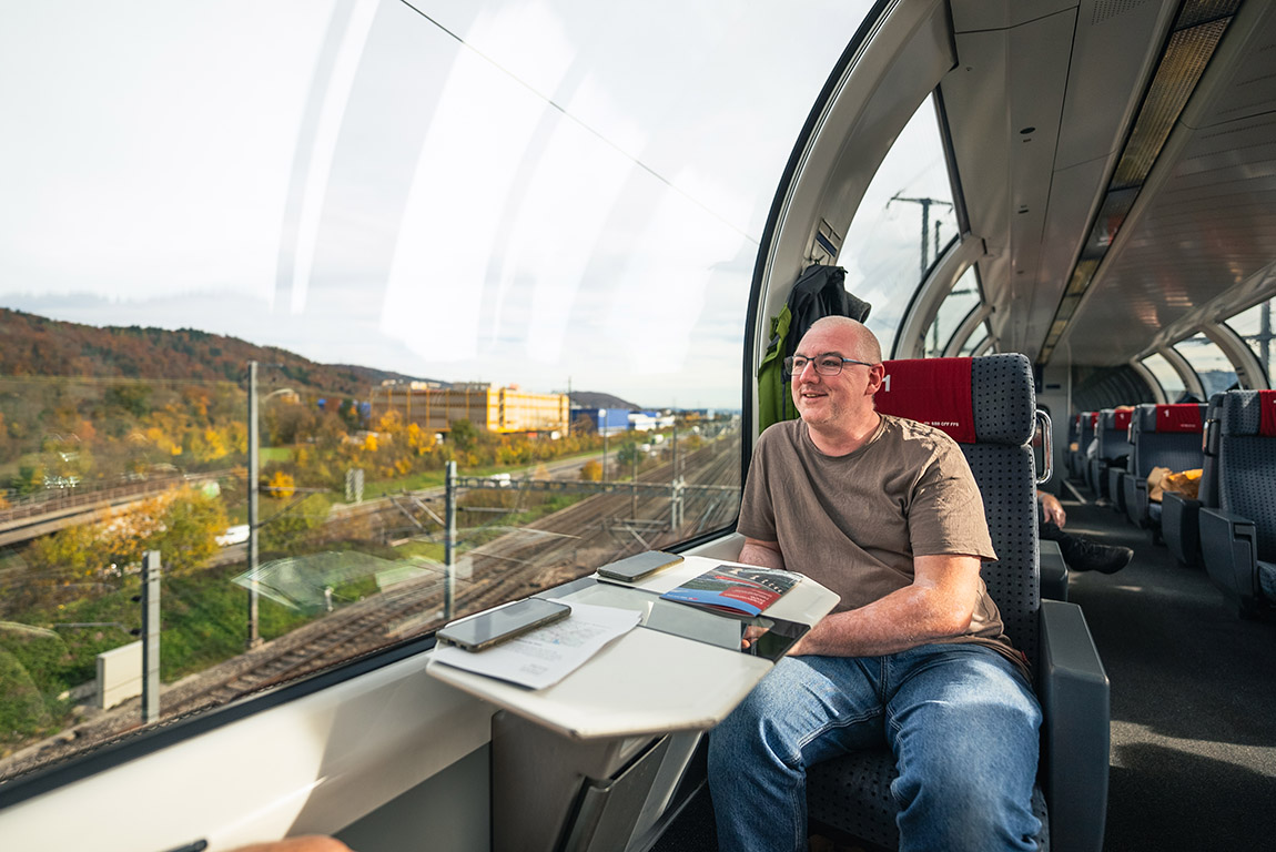 View from the panoramic carriage. Photo: Gabriel Arnold | Magnificent train experiences: Celebrate and travel on exclusive railway lines