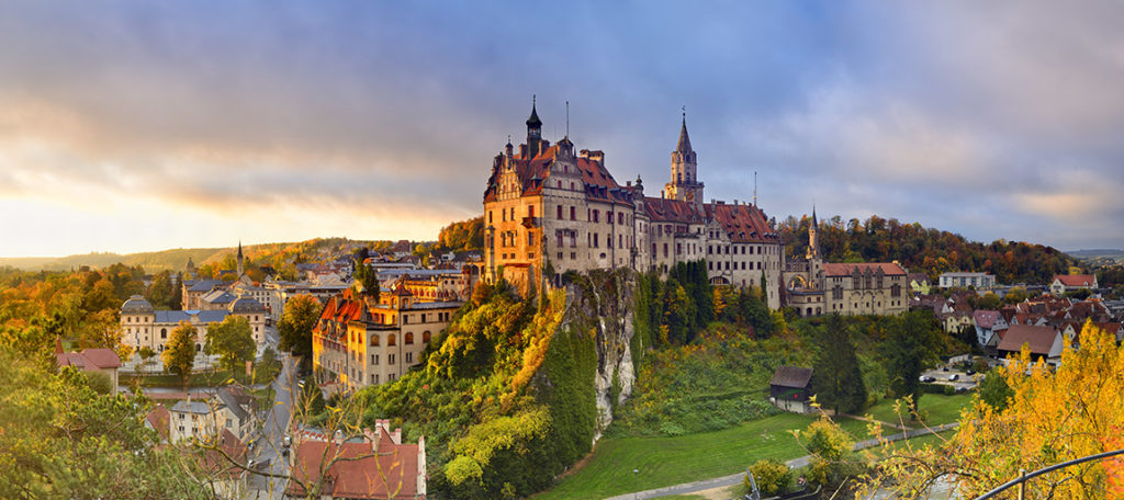 Hohenzollern Castle in Sigmaringen. Photo: DZT, Francesco Carovillano | Schloss Sigmaringen im Herbst; Bildnachweis: DZT / Francesco Carovillano
