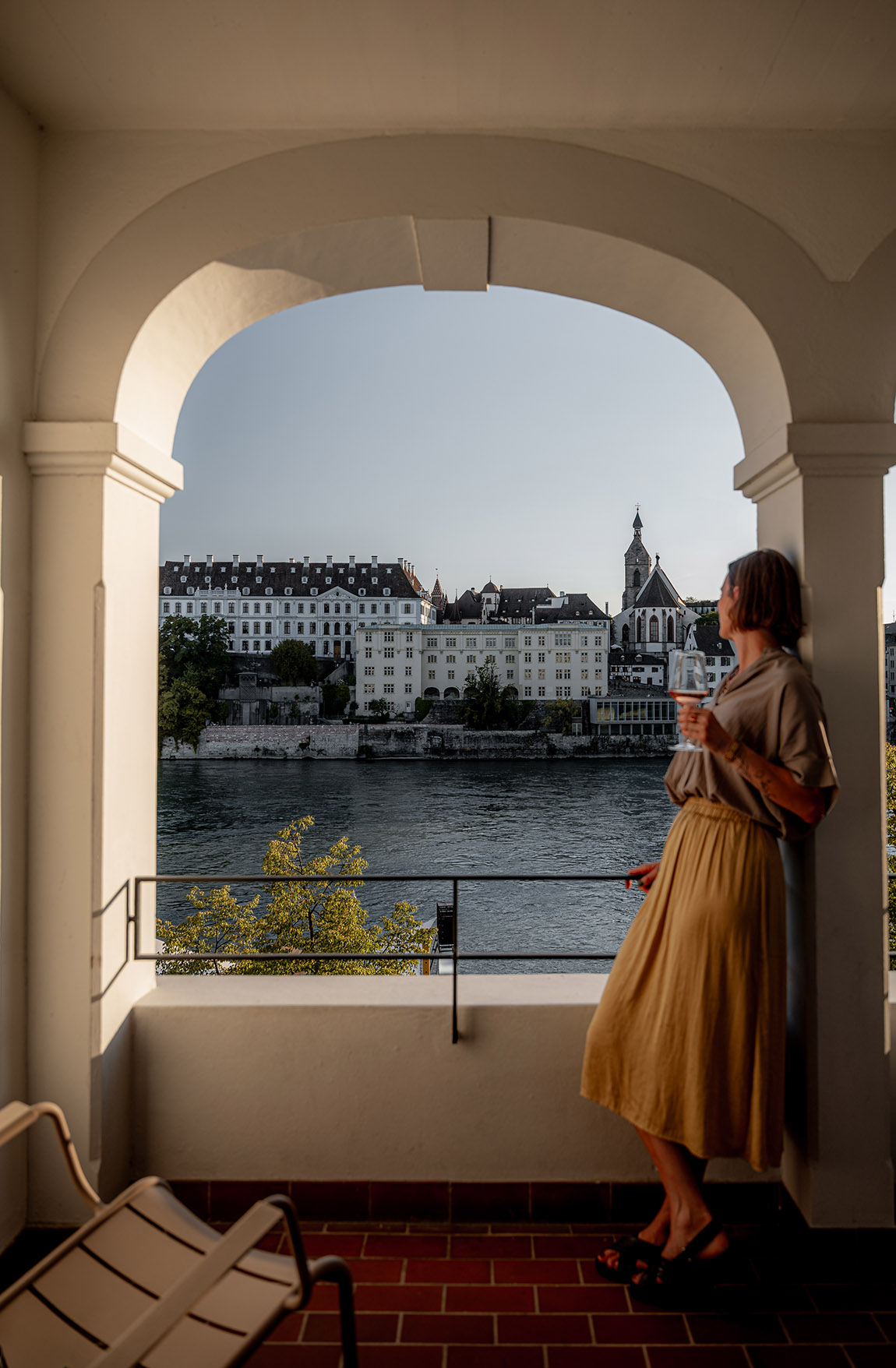 Double room with a balcony overlooking the Rhine. | Hotel Krafft in Basel – 150 Years of Swiss hospitality