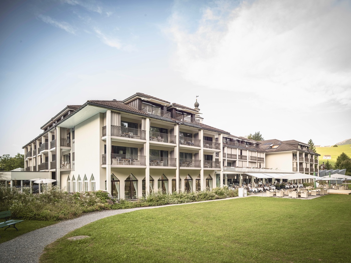 Hotel Hof Weissbad. Foto: Thomas Biasotto | Resort Hof Weissbad – Award-winning cuisine and well-being in the heart of Appenzell