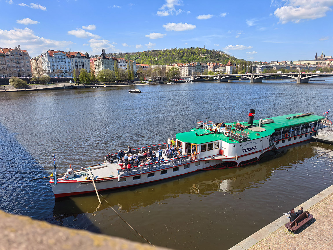 The journey to Prague. Photo: Sven Lehmann | Steam Cruises: Full steam ahead – nostalgic river cruises along the Elbe