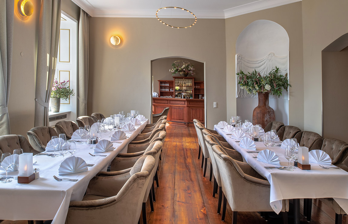 Schloss Rattey: Where wine, expansive nature and history come together