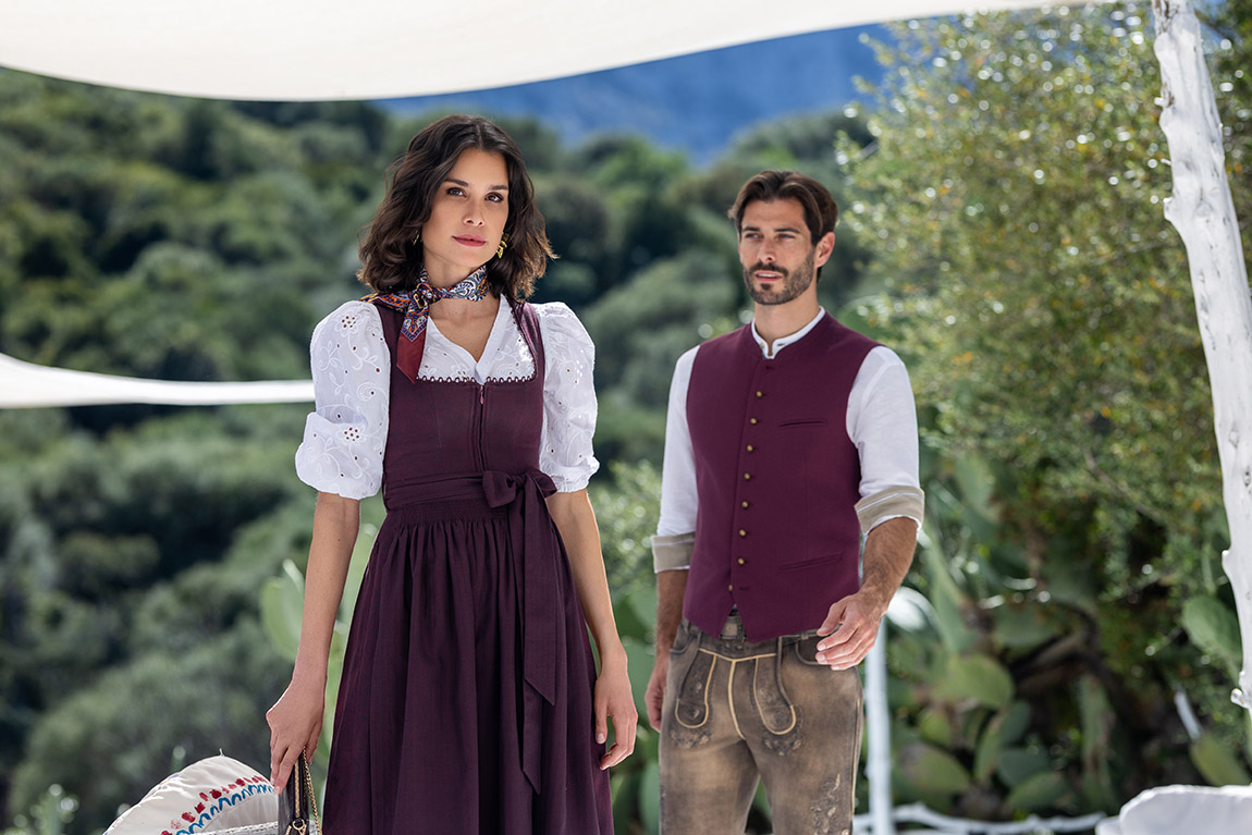 MarJo: Traditional costume, reimagined