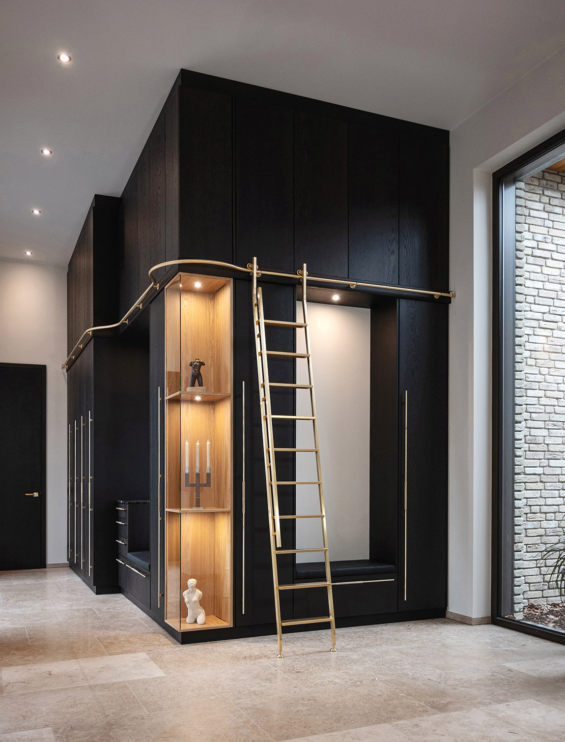 Opus sliding door system with matching bar handle. | Opus sliding door system with matching bar handle | MWE Edelstahlmanufaktur: Passionate about quality