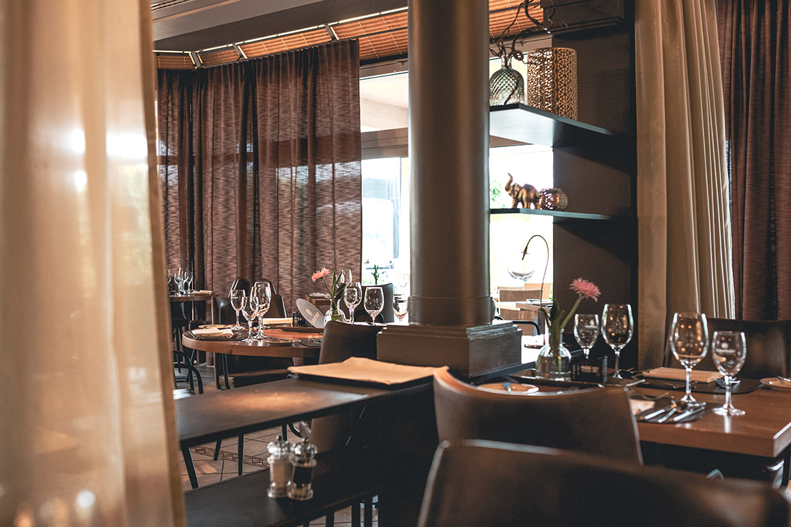 Seehotel Niedernberg: Where every arrival begins by the water