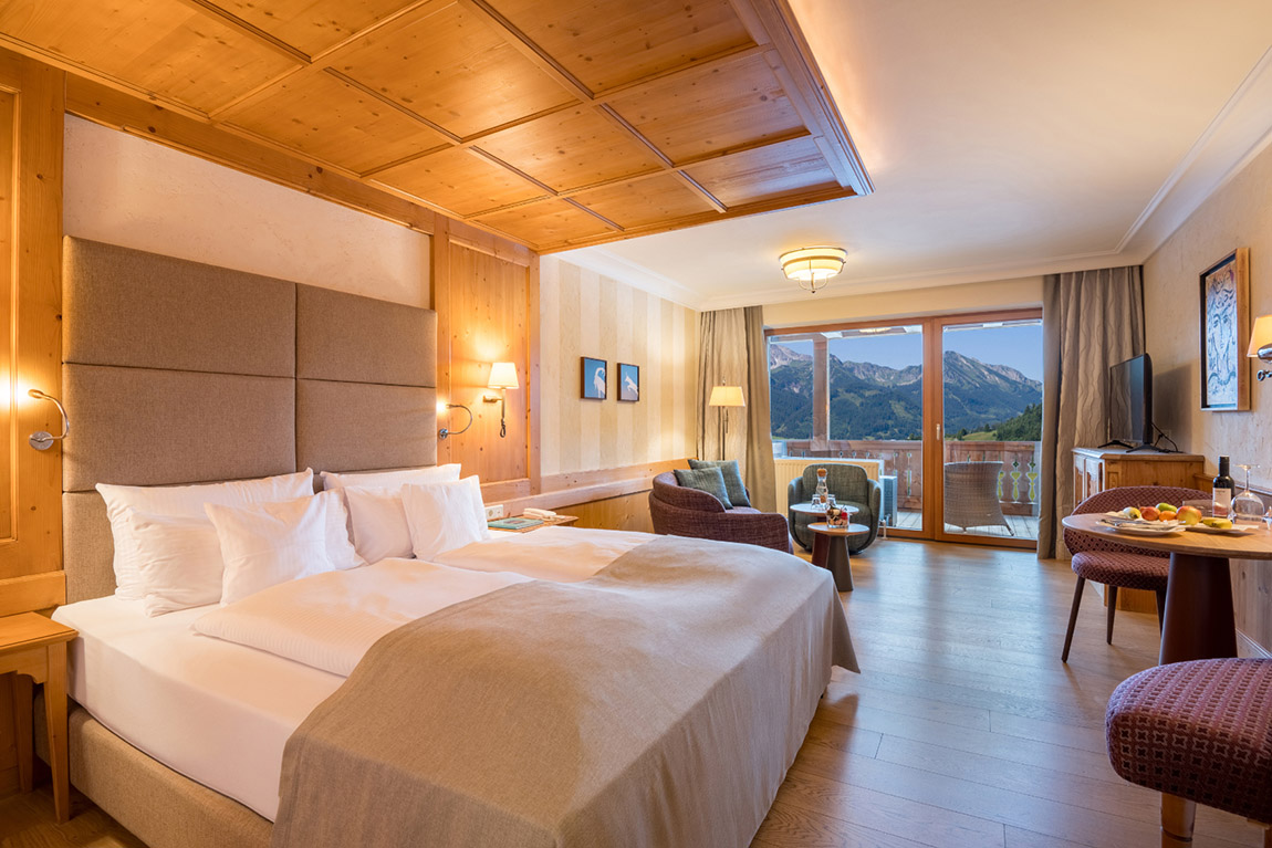 Bergblick Hotel & Spa: Arrive. Take a deep breath. Feel at home and enjoy the views