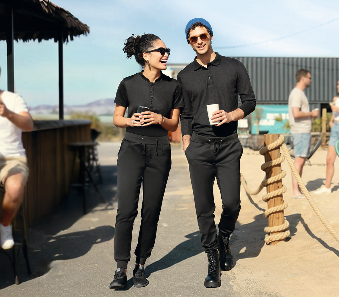 CLINIC & JOB DRESS: Zwischen Workwear and Fashion – moderne Premium-Berufsmode von CLINIC DRESS