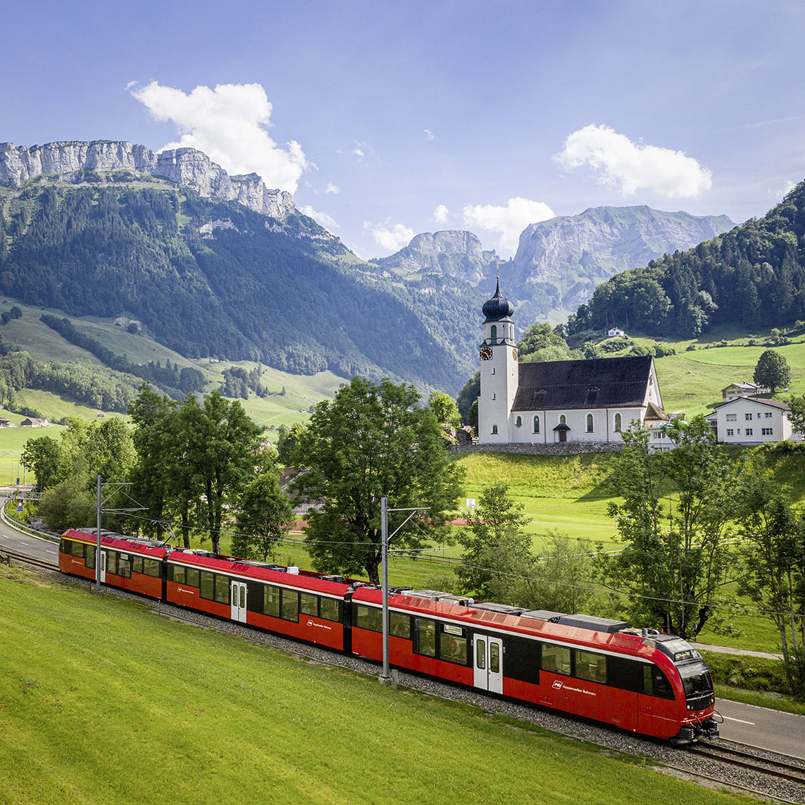 Dorf Schwende/Weissbad. Foto: Appenzell Tourismus | RESORT HOF WEISSBAD: AN INVITATION TO RELAX FOR A WHILE