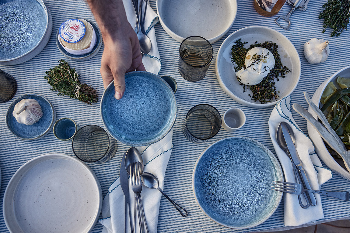 onomao: Timeless and truly handcrafted tableware and decorations
